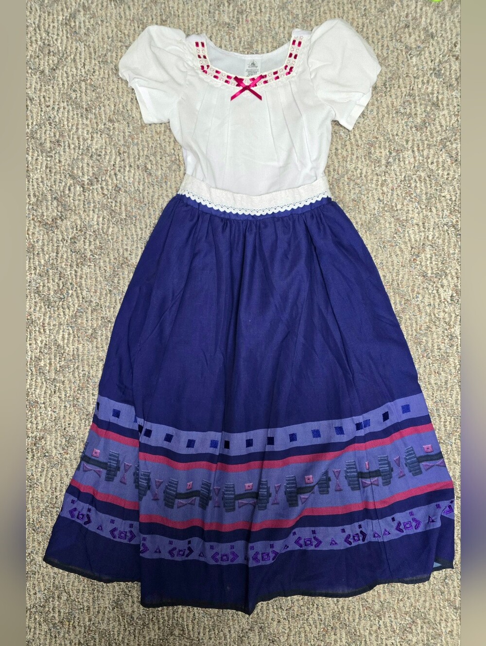 Disney Encanto Louisa Costume SZ 11/12